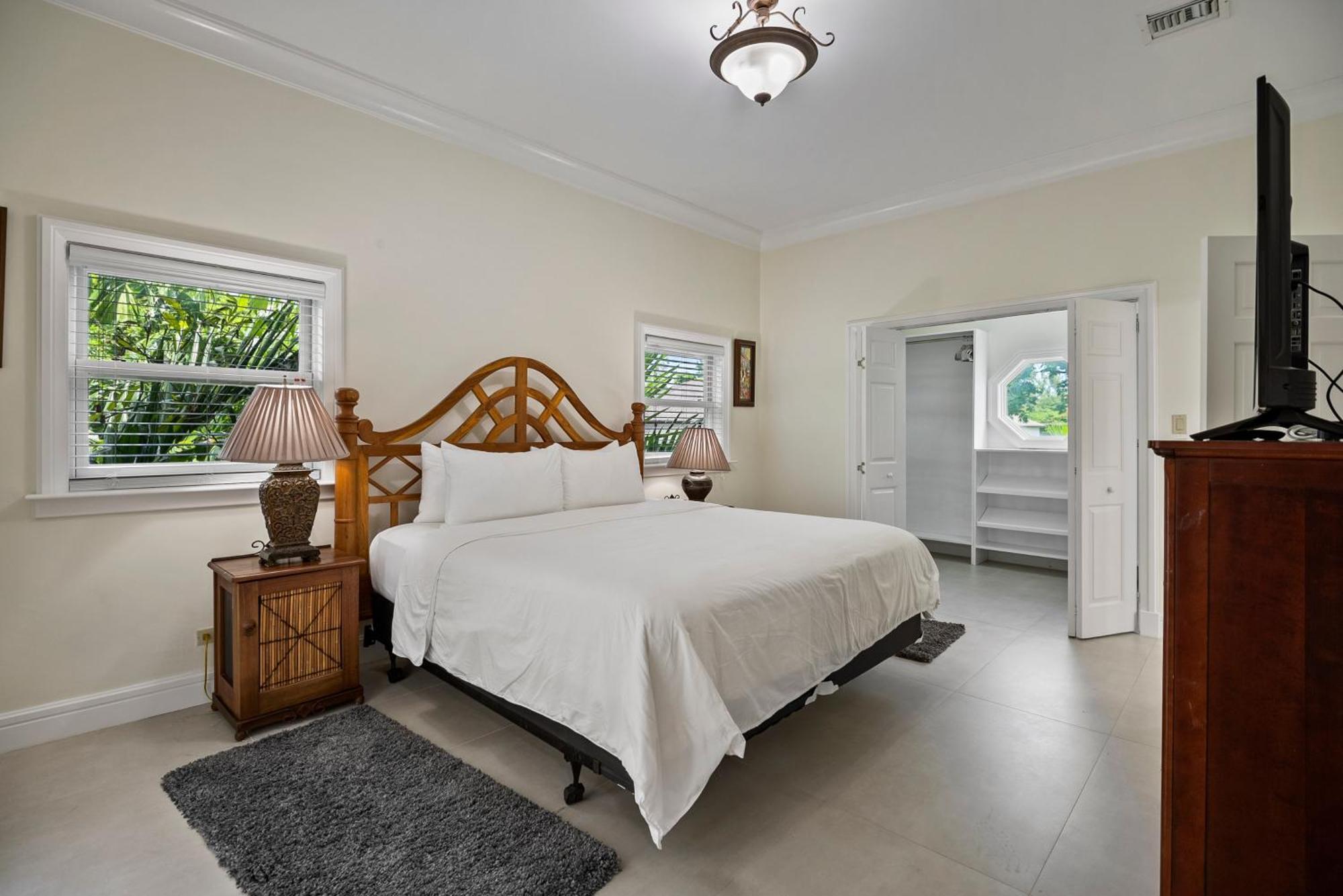 Silk Cotton Villas Nassau Exterior photo